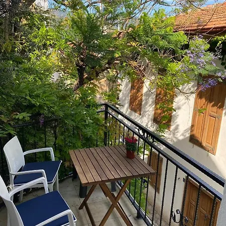 Hotel Old Town Castle House-detached House 3*